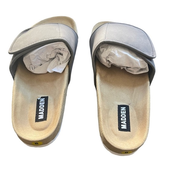Madden Taisto Grey Suede Sandals - Picture 4 of 5